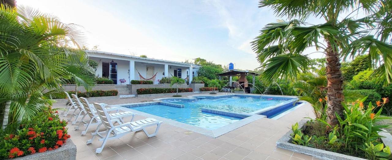 Extraordinaria Casa Piscina Aa Sabanalarga (Atlantico)