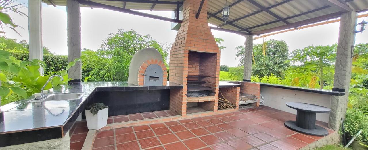 Extraordinaria Casa Piscina Aa * Sabanalarga (Atlantico)